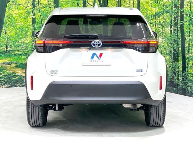 YARIS CROSS HYBRID
