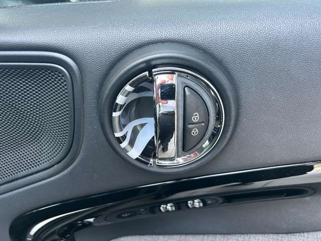 MINI COOPER D CROSSOVER