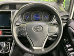VOXY HYBRID