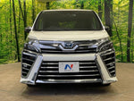 VOXY HYBRID
