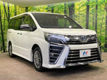 VOXY HYBRID