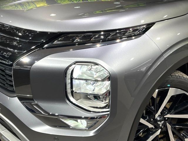OUTLANDER PHEV