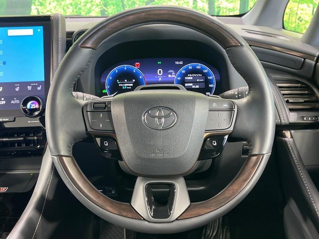 ALPHARD hybrid