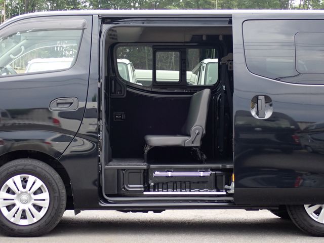 CARAVAN van 1.2t 2WD