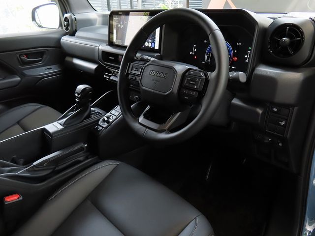 LANDCRUISER FJ