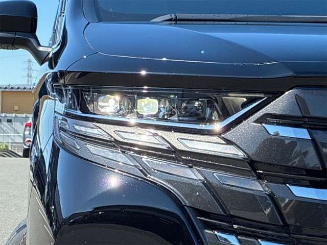 ALPHARD hybrid 4WD