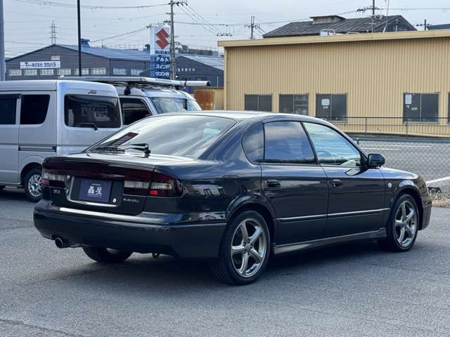 LEGACY B4