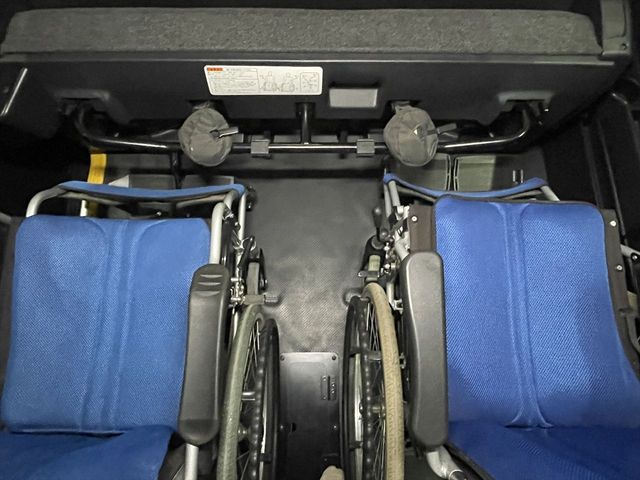 REGIUSACE van 2WD