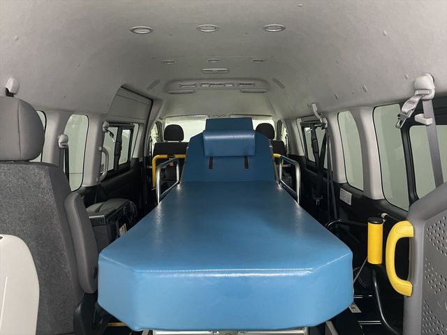 REGIUSACE van 2WD