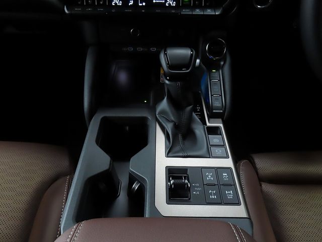 LANDCRUISER 250