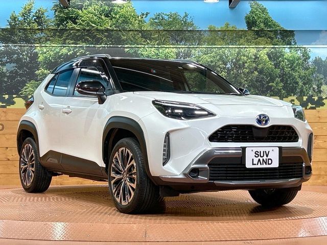 YARIS CROSS HYBRID