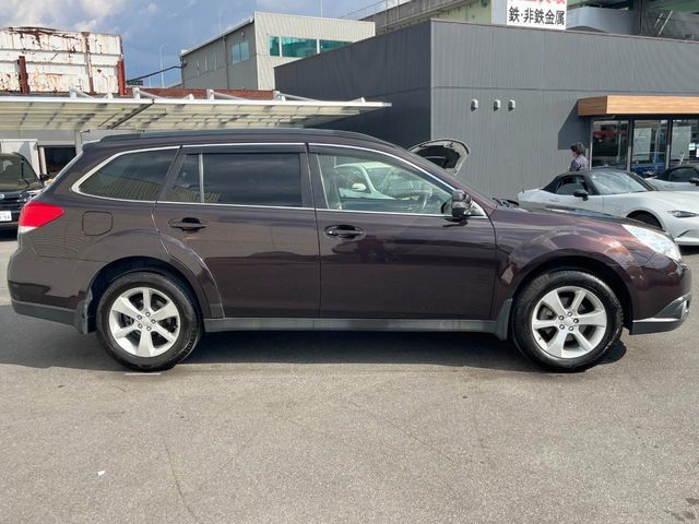 LEGACY OUTBACK