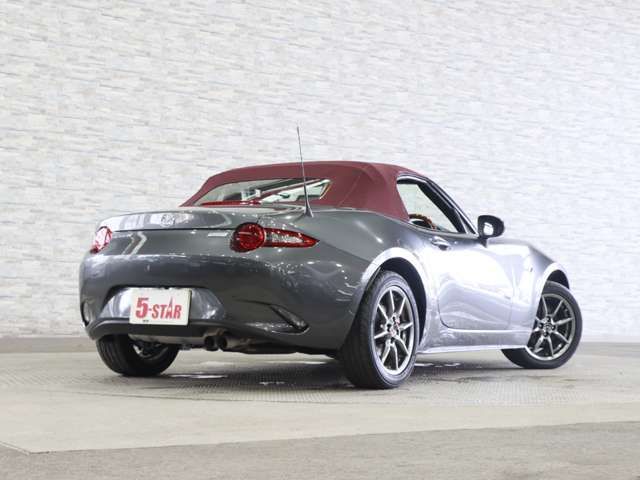 ROADSTER