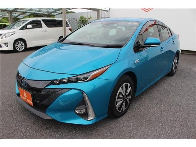 PRIUS PHV