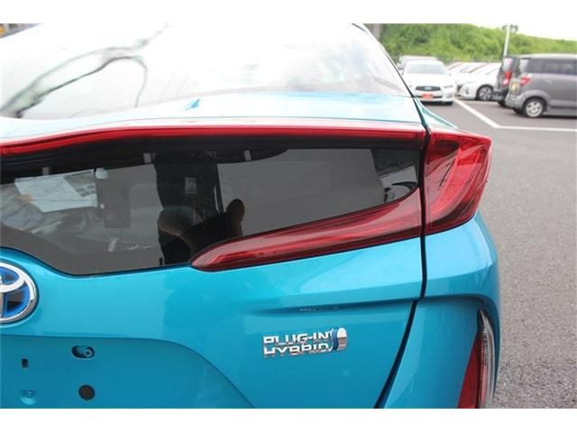PRIUS PHV