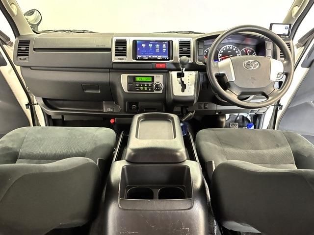HIACE van 4WD