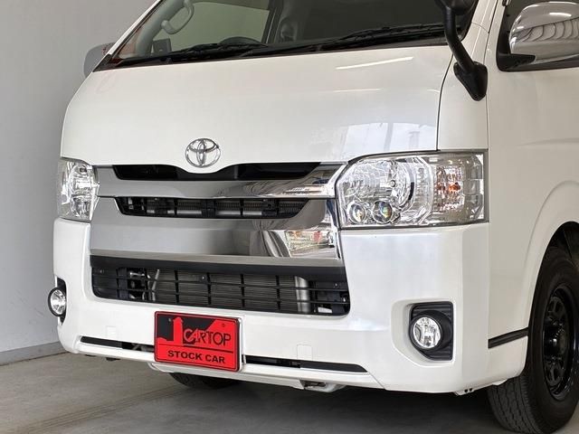 HIACE van 4WD