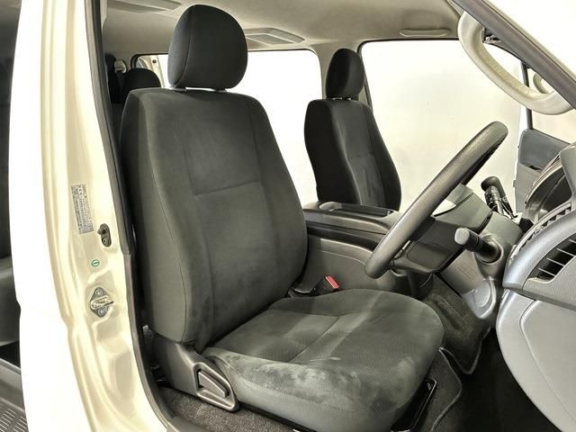 HIACE van 4WD