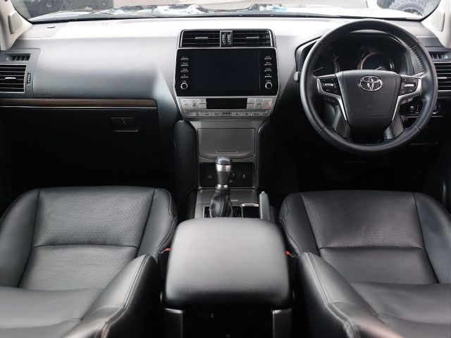 LANDCRUISER PRADO