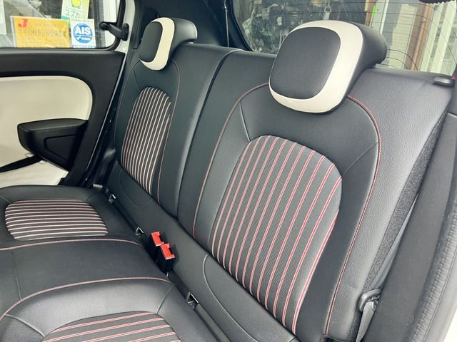 RENAULT TWINGO