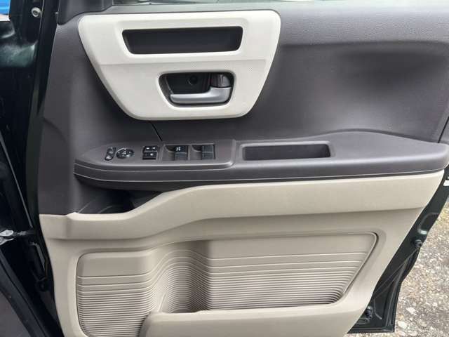 N BOX 4WD