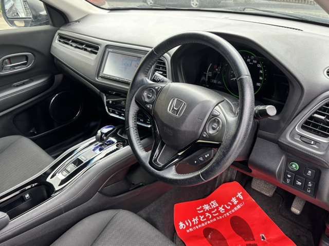 VEZEL HYBRID 4WD