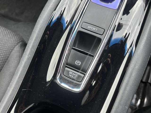 VEZEL HYBRID 4WD