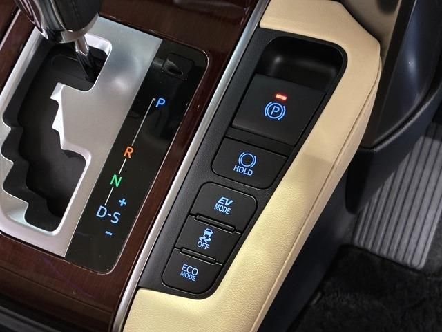 ALPHARD hybrid 4WD