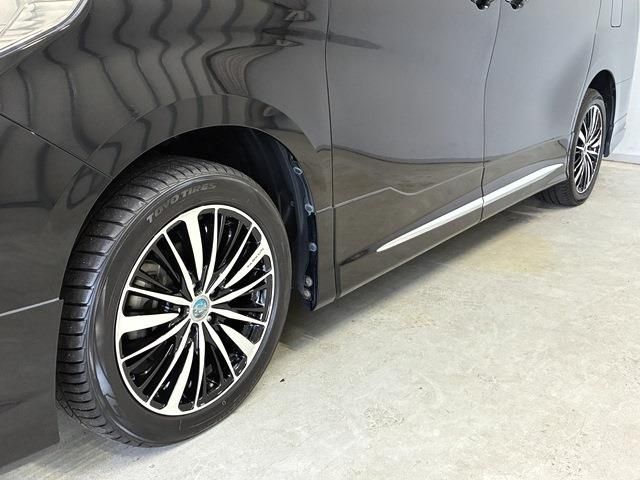 ALPHARD hybrid 4WD