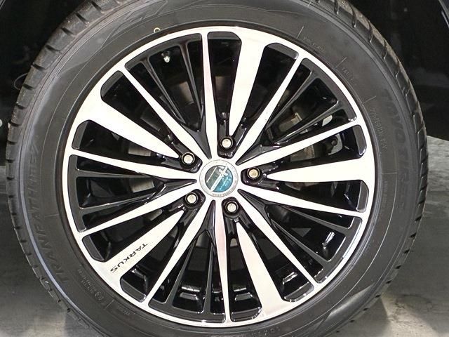 ALPHARD hybrid 4WD