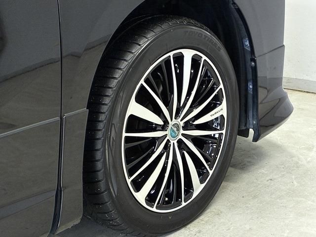 ALPHARD hybrid 4WD