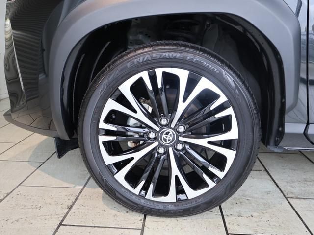 YARIS CROSS HYBRID