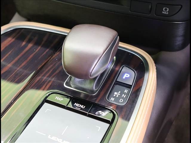 LEXUS LS500