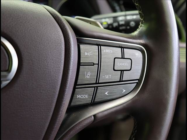 LEXUS LS500