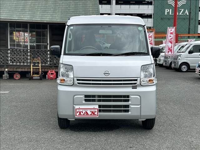 NV100 CLIPPER 4WD