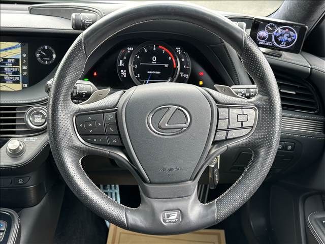 LEXUS LS500