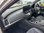 CROWN sedan hybrid