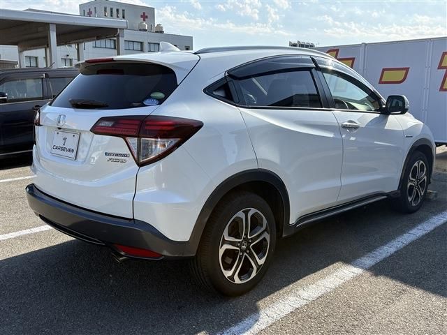 VEZEL HYBRID 4WD