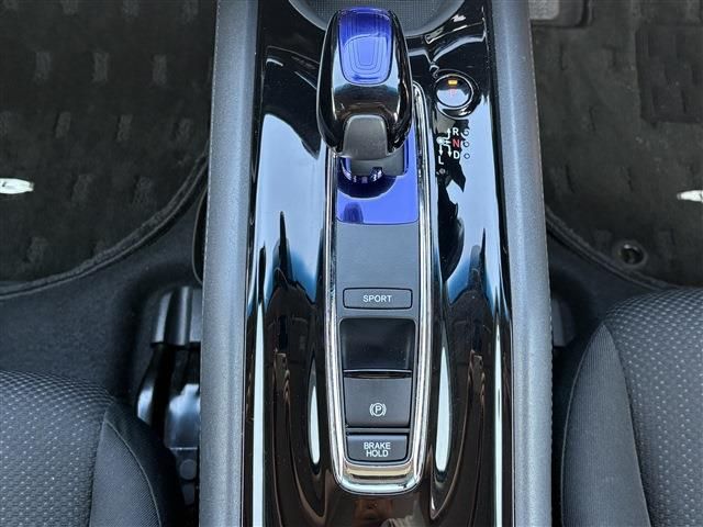 VEZEL HYBRID 4WD