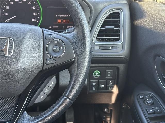 VEZEL HYBRID 4WD