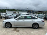 CROWN sedan hybrid