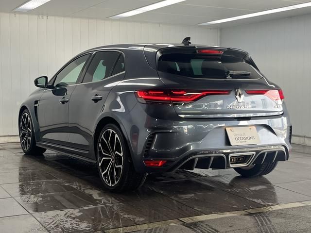 RENAULT MEGANE hatchback
