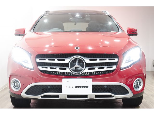 MERCEDES BENZ GLA class