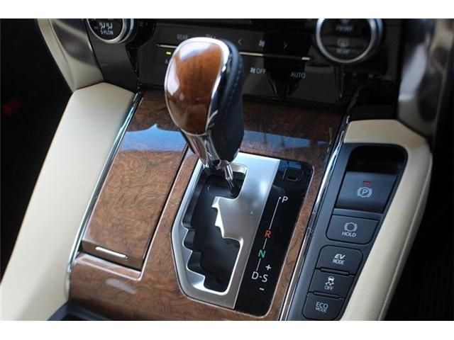 ALPHARD hybrid 4WD