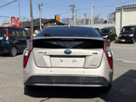 PRIUS 4WD