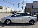 PRIUS 4WD