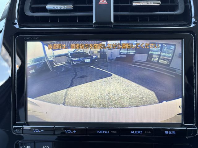 PRIUS 4WD