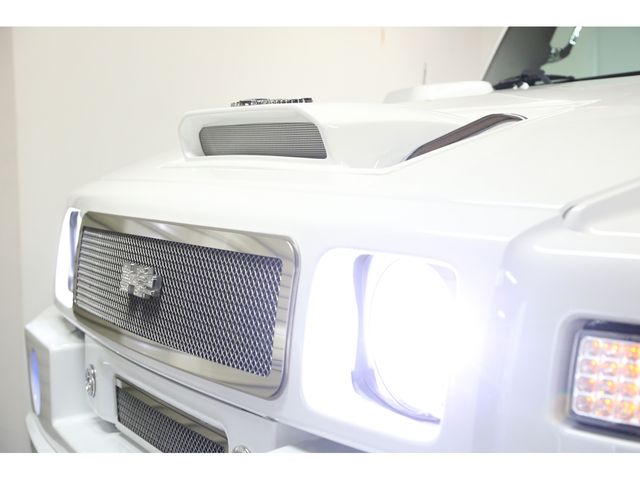HUMMER H2