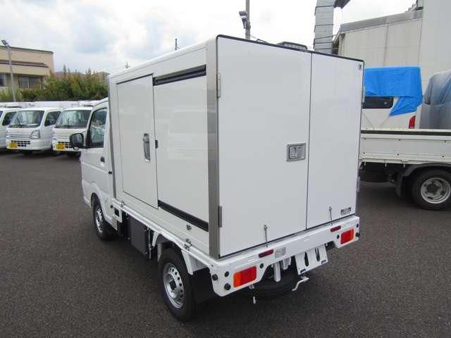 CARRY truck