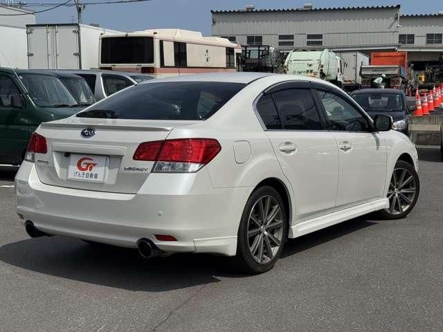 LEGACY B4